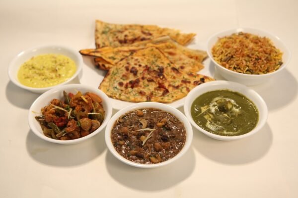 indian food, thali, vegetarian food-2951094.jpg